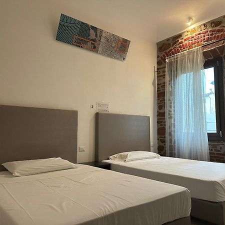 New Generation Hostel Como Lake Exterior photo